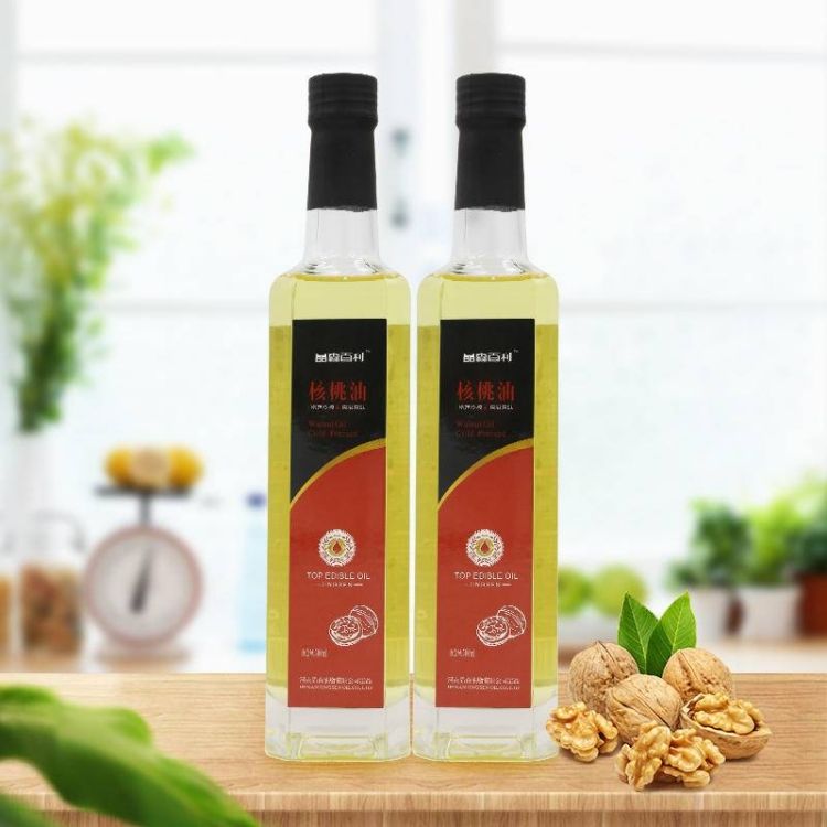 核桃油供应商讲解榨油工艺，核桃油厂家